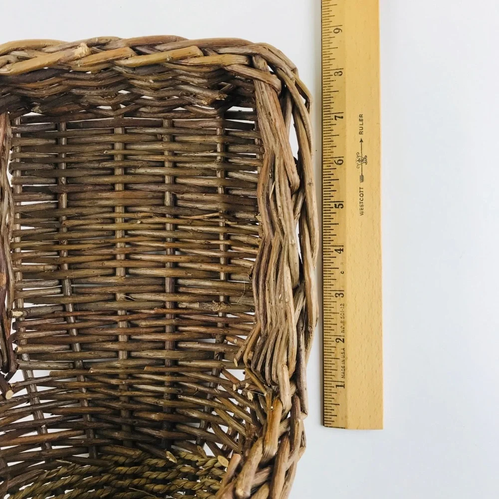 Vintage Woven Wicker Wall Pocket Sconce Basket Hanging Planter